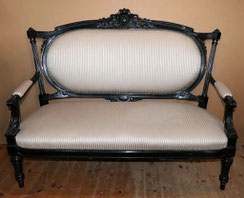 Zweisitzer Sofa schwarz Historismus Sitzbank barocke Schnitzerei L. 150 cm, € 950,00