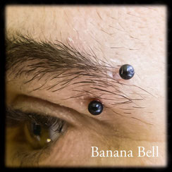 Piercing sourcil - Bananabell Genève - Bananabell Genève