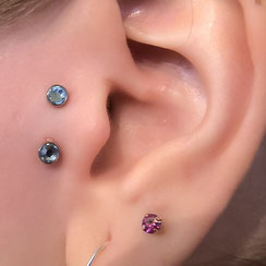 Piercing surface tragus vertical - Bananabell Genève