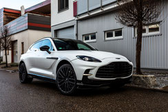 Aston Martin DBX707