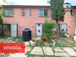 Amplia casa de 3 recámaras en Fracc. Villas Los Càntaros, Xoxocotlàn