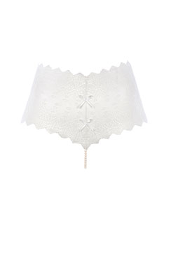 Bracli Geneva Perlenstring Panty in ivory mit cremefarbenen Manacor-Perlen - Frontansicht