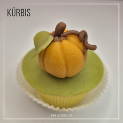 Anleitung zum Modellieren eines Kürbis aus Marzipan.
