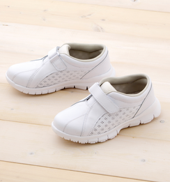 ﾃﾞﾝﾀﾙｳｪｱ　shoesｼﾘｰｽﾞ　308-1