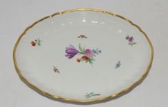 Ovale Schale KPM Berlin Rocaille Blumen & Schmetterlinge, Goldrand, 27,5 cm, € 99,00