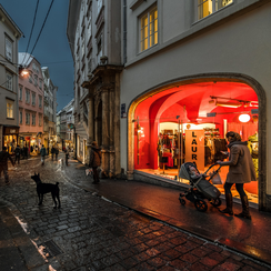 Вечерний Грац Фото Штирия Австрия. Graz am Abend  Steiermark 