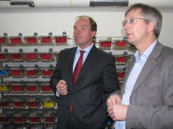 Besuch beim Max-Planck-Institut in Plön: Dr. Philipp Murmann im Gespräch mit Prof. Dr. Diethard Tautz