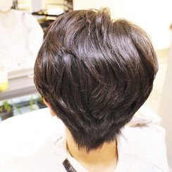 着付けも和装のヘアセットもやってます