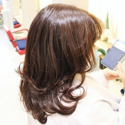 卒業式の袴の着付けや入学式の着物など和装のお手伝いいたします。