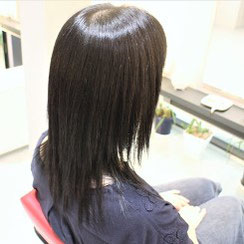 和服の着付けや和装ヘアセットもやってます。美容院ならワンストップですよ。