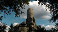 Ruine Weißenstein auf dem 863 m hohen Weißenstein im Naturpark Steinwald