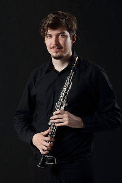Chris Tsogias-Razakov