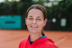 Karin Tölg koordiniert den Kinder- und Kleinkindersport in Magdeburg, leitet Rückenschulkurse und weitere Gesundheitskurse.