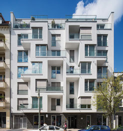 Hinter kompaktem Wohnraum stecken effiziente Grundrisse. Quelle: HAAS Architekten BDA/Dirk Altenkirch/BHW Bausparkasse