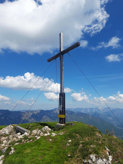 Gipfelkreuz Hoher Kalmberg bei Bad Goisern in der Region Dachstein Salzkammergut