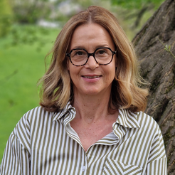 Claudia Schuster