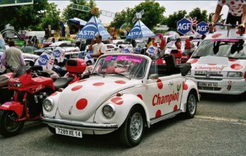  Volkswagen Coccinelle Supermarché Champion     Caravane Tour de France 2000