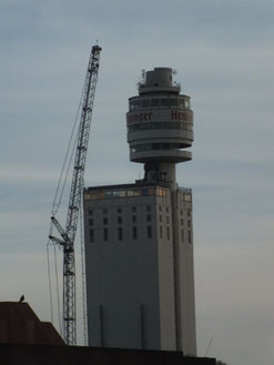 17.04.2013: Teile der Spitze fehlen