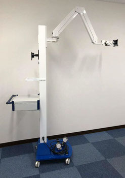病院のデスク・カウンターに最適なモニターアーム | ET arm B 病院のデスク・カウンターに最適なモニターアーム | ET arm B