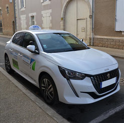 Peugeot 208 véhicule pour la formation à la conduite dans l'auto ecole du pays mellois