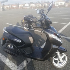 scooter peugeot kisbee chez AEPM