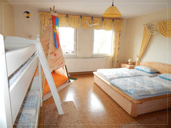  Schlafzimmer "Ritter Stephan" Happy-family-domizil