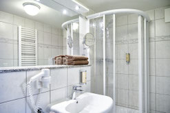 Komfort-Dreibettzimmer