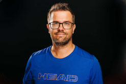 Kontakt von Matthias Hoberg, er ist der Inhaber des Tennis- und Kindersport Ballplanet in Magdeburg und Helmstedt.