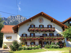 Blick auf Anger im Rupertiwinkl im berchtesgadener Land