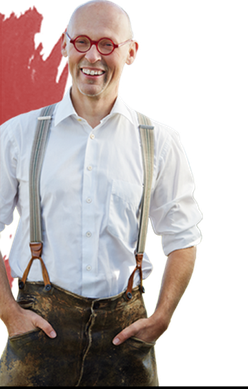 Ein Mann in Lederhosen