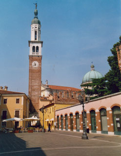 Thiene Piazza chilesotti