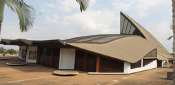 La Basilique mineure de Mvolyé construite de 1990 à 2000