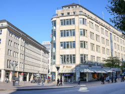 Fassadenpracht in der Mö (c) Frank Burmester