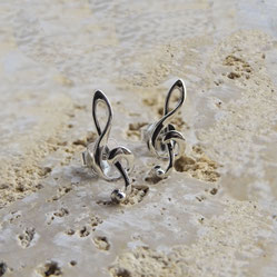 Ohrschmuck