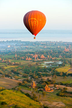 Ballonfahrt über Bagan