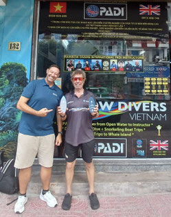 Jeremy Stein, founder owner of Rainbow Divers Vietnam Receiving PADI Award of Excellence