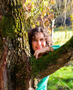 Kräuterpädagogin Karina Eberle - Kräuter sammeln und verarbeiten