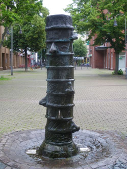 Brunnen mit Nasen