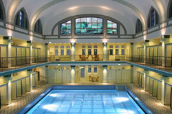 Interview Mit Dr Med Christoph Kunde Salzgrotte Kristall In Der Munster Therme In Dusseldorf Salzgrotte Kristall In Der Munster Therme In Dusseldorf