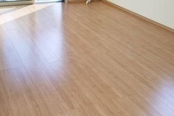 ガラス フロアコーティング 施工後