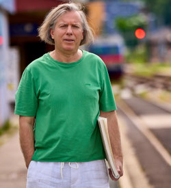 Gazmend Freitag im Bahnhof Linz Urfahr, 18.07.2025. © ANDI Brugger Photography