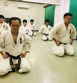 極真空手　空手　空手教室　中村道場　武道　初心者　大人の習い事　子どもの習い事　小学生空手　幼児空手　幼稚園空手　空手女子　女性空手　大人空手　礼儀作法　大阪市天王寺区の空手　大阪市港区の空手　玉造空手　弁天町空手