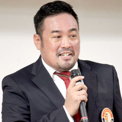 西尾 賢司