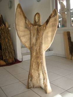 Engelskulptur modern ,moderner Engel Engelkschnitzerei
