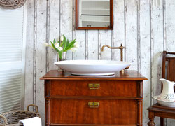 Vintage Waschtische - funktionstüchtig aufgearbeitet - Land & Liebe