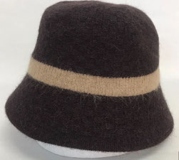フクロウモチーフネックレス  1,870円→880円（税込）   