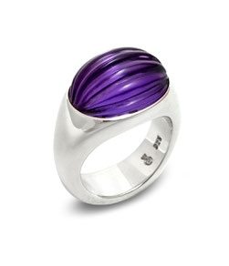 Silberring mit Amethystcabochon