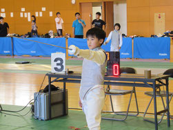 青森市フェンシングクラブ　長谷川暉(ひかり)