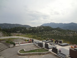 Vue du cimetière de Ploce