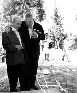 Max Bill und Georges Vantongerloo an einer Skulpturen-Ausstellung in Athen,1965   (Foto: Max Bill Georges Vantongerloo Stiftung Zumikon)